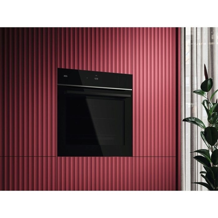 AEG TP8SB731AB Electric Built in Single Oven with Touch Controls Black